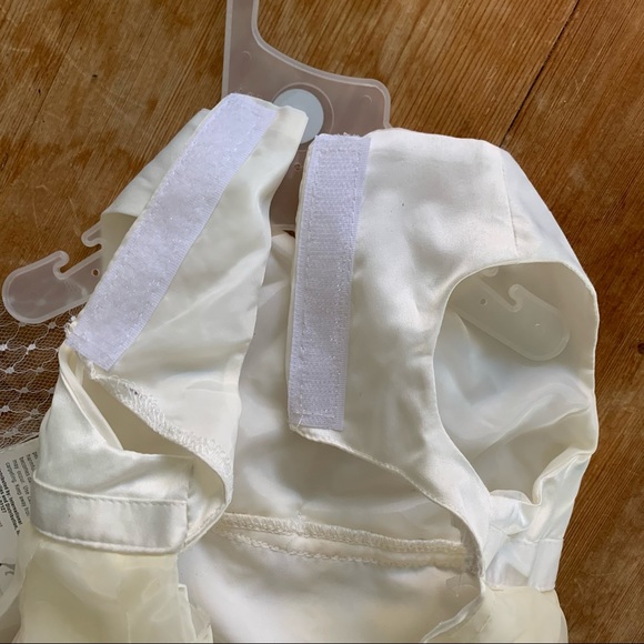 Wedding Dress Veil New Small Ivory White
Pet Dog Costume 
Halloween Bride - Picture 8 of 9